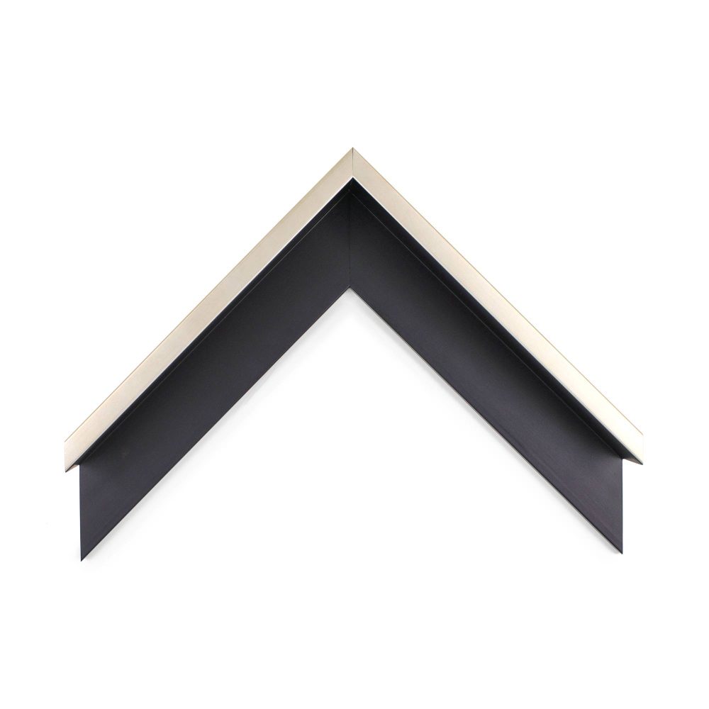 TBA03214 7 11zon (1)